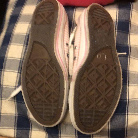 Pink and white striped converse all star sneakers - Picture 2 of 7